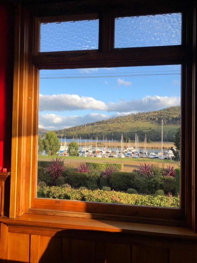 Kermandie Hotel Port Huon エクステリア 写真