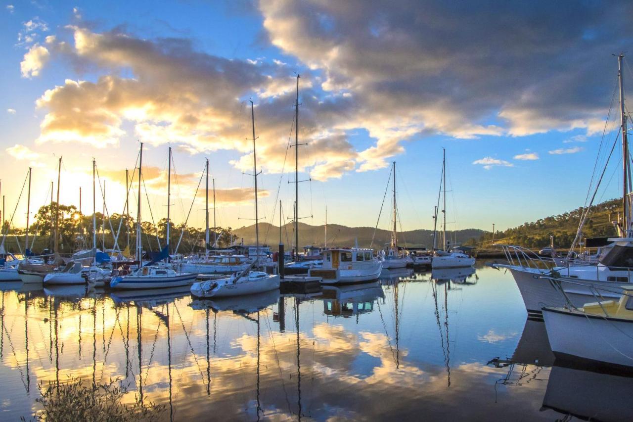 Kermandie Hotel Port Huon エクステリア 写真