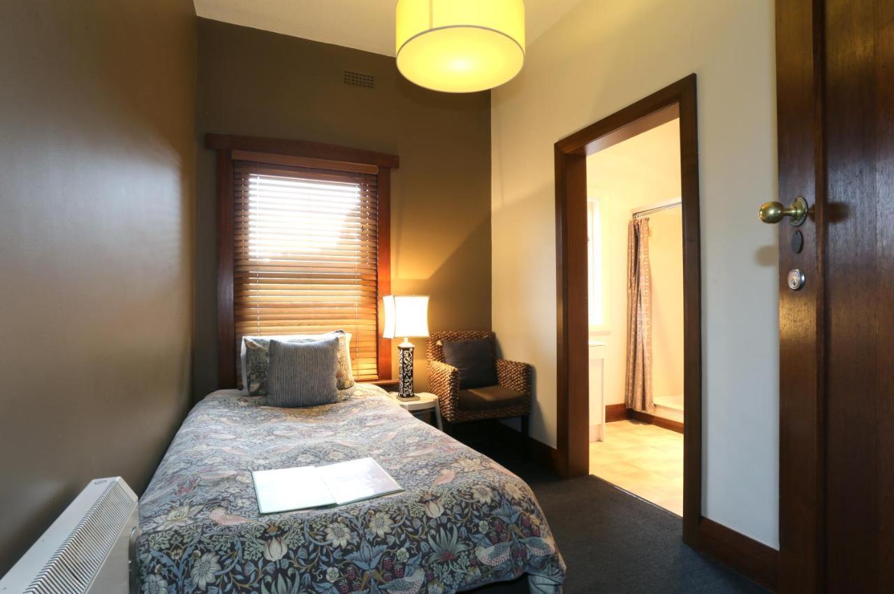 Kermandie Hotel Port Huon エクステリア 写真
