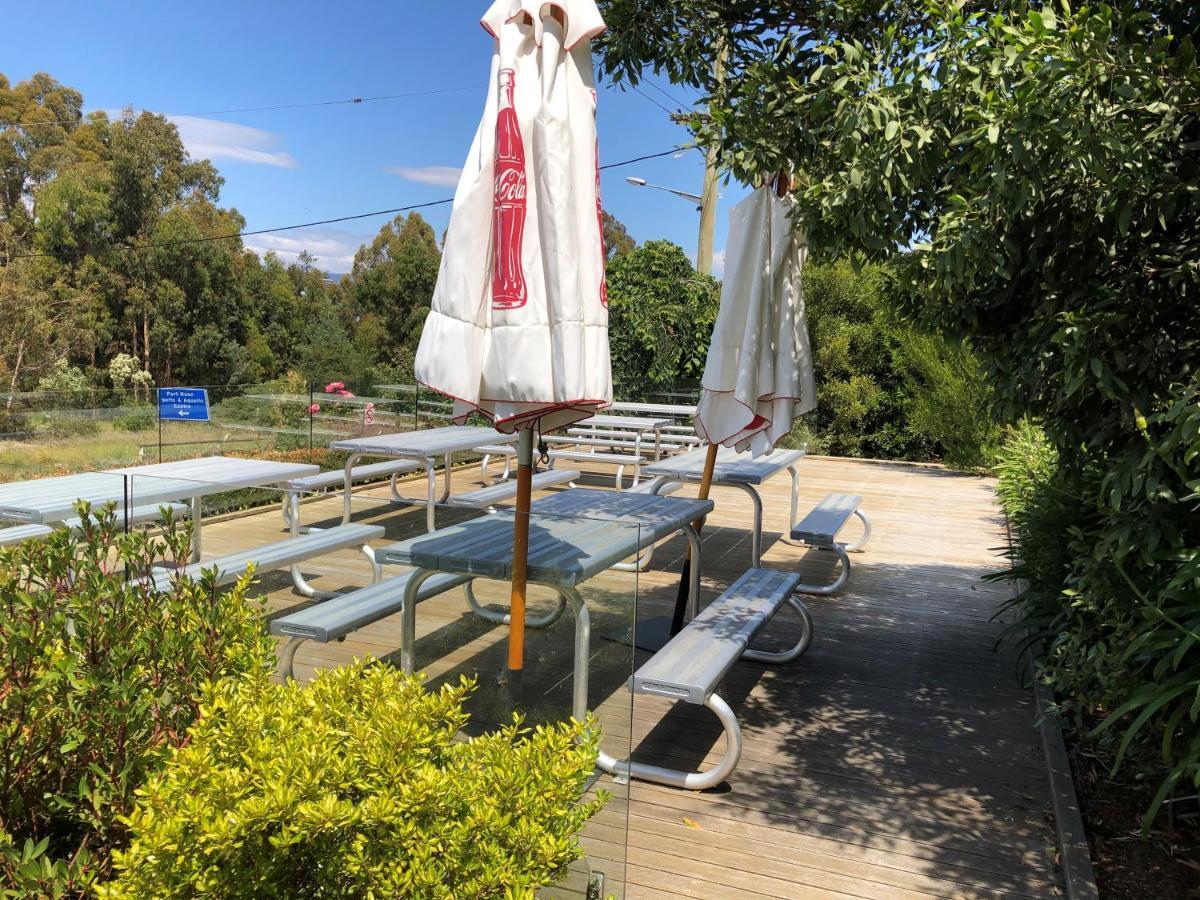 Kermandie Hotel Port Huon エクステリア 写真